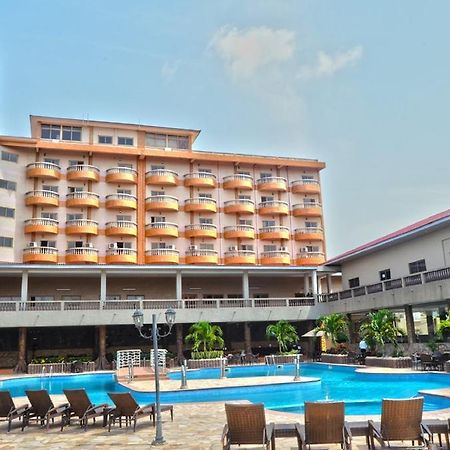 Mensvic Grand Hotel Accra Exterior photo